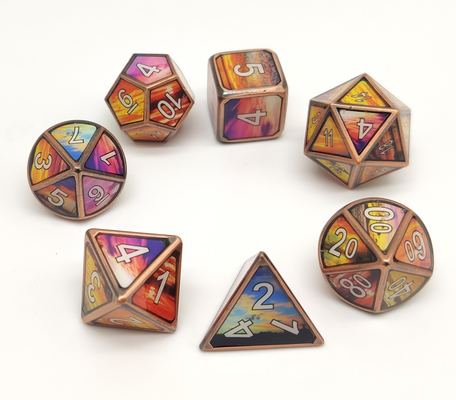 Antiwear ลูกเต๋าโลหะปลอดสารพิษ RPG การแกะสลักที่สวยงามสำหรับคอลเลกชัน