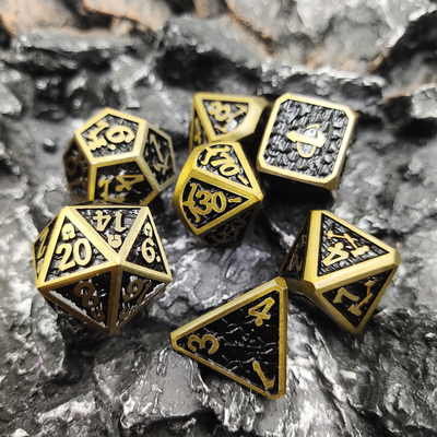 Dungeons and Dragons RPG Dice ชิปโลหะอุณหภูมิสูงสำหรับเกมครอบครัว