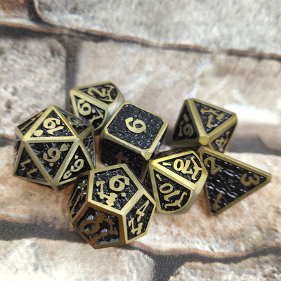 Dungeons and Dragons RPG Dice ชิปโลหะอุณหภูมิสูงสำหรับเกมครอบครัว
