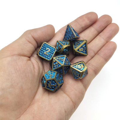 เกมกระดาน DND Dice ขนาดเล็กที่ใช้งานได้จริง Metal Dice Moisture Proof Polyhedral