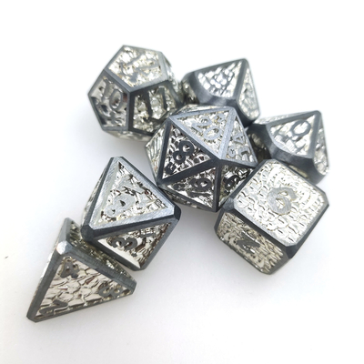Neat Sharp Edges Polyhedral Dice ชุดเกมกระดานลูกเต๋าเรซิ่นสำหรับของขวัญ