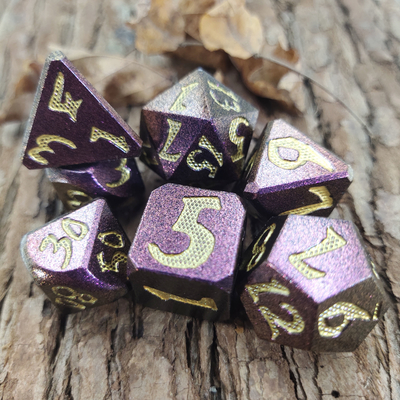 เกมกระดาน RPG ลูกเต๋า Set Hand 7 ชิ้น น้ำหนักเบา Sharp Metal Polyhedral Black