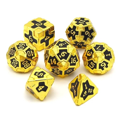 CE Precision RPG Polyhedron Dice Set OEM วัสดุเหล็กผสมหลากหลายที่ไม่เป็นพิษ คีทีวีบาร์