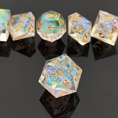 ชุดลูกเต๋าเรซินคมที่กําหนดเองหลายสี มังกรและคุกเขื่อน DND#RPG