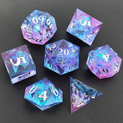 สีม่วง สีคาว 7PCS DND มังกรและ Dungeon Polyhedron Sharp Edge