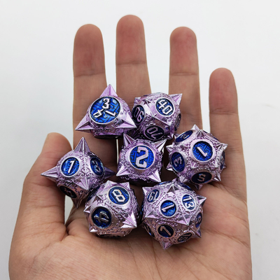 สูตรลูกเต๋า RPG โพลีเอเดรอนโลหะทนทาน มังกรและคุกเขื่อน 16 มิลลิเมตร Sparkle