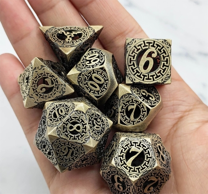 Back To Metal Dice Set Kusalukono มัลติเฟซเชียล COC DND RPG ด้าม