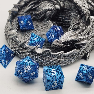 สูตรลูกเต๋าโลหะ Hollow Maze DND Krusu'S Call RPG มีหลายด้าน
