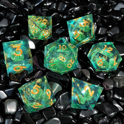 แร่ไหลหลายสี รีซิน Dice Set DND Cruzu'S Call RPG#COC