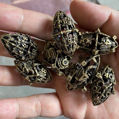 สร้างสร้างสรรค์ Rugby Theme Metal Hollow RPG Dice Set มังกรและ Dungeon DND