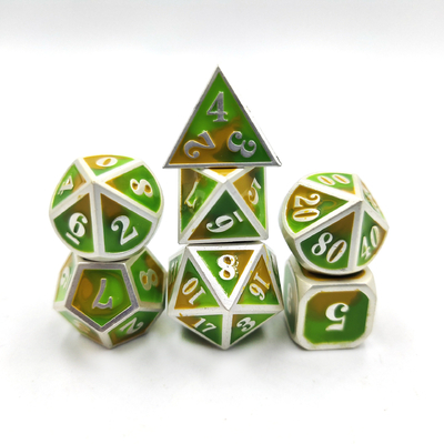 DND RPG มินิเมทัลไดส์ วิ่งกลุ่มเกมสําหรับเกมโต๊ะหลายใบหน้า