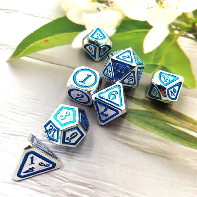 DND RPG โลหะแข็ง เสื้อลูกเต๋า เทคโนโลยีว่ายน้ําไฟฟ้า