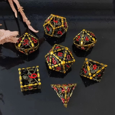 เกมเก่า Hollow Metal Dice Suite มังกรและเมืองใต้ดิน เกมบอร์ด DND RPG