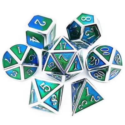 สีสัน สีขาว งานฝีมือ โลหะแข็ง ลูกเต๋า มังกรและเกมพาน DND RPG
