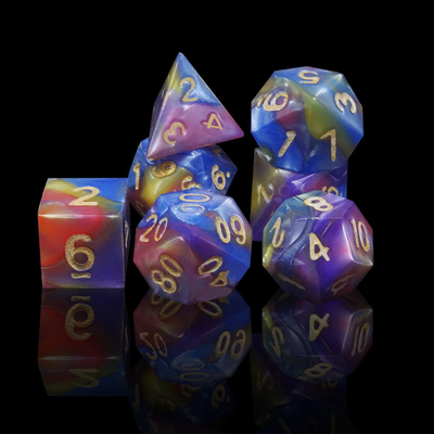 สามสีของธารพูมาร์บอล Rpg Dice กับโลโก้สากล