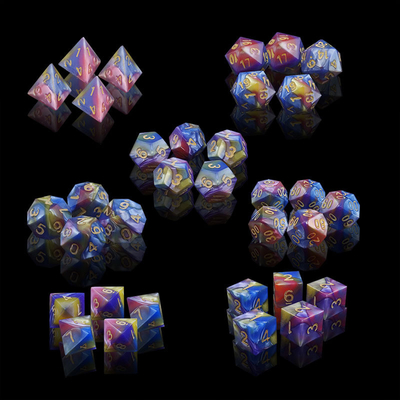 สามสีของธารพูมาร์บอล Rpg Dice กับโลโก้สากล
