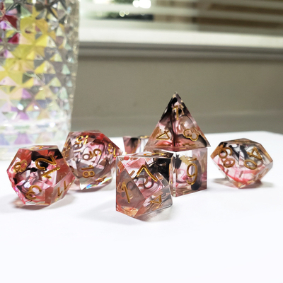 สีแดงและสีดํา โฟลยผสมกลิ่นคริสตัลควัน ธ อร์สิน บอร์ดไดส์ ชุด dnd dice