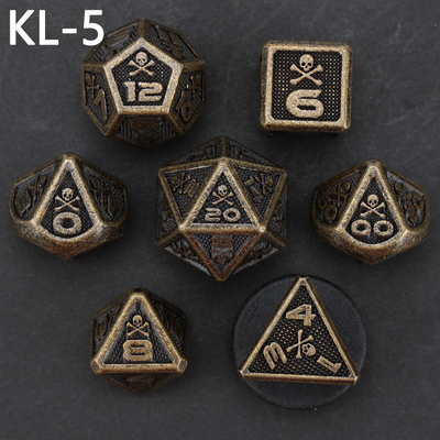 7 กระดูกลูกเต๋า, เกมพนันบอร์ด DND สีดิจิตอลหลายหน้า, มังกรและ Dungeon