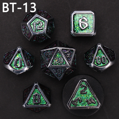 เซตลูกเต๋าโลหะและพลาสติก D20 เกม D &amp; D โพลีเอเดรอน DND เซตลูกเต๋า RPG