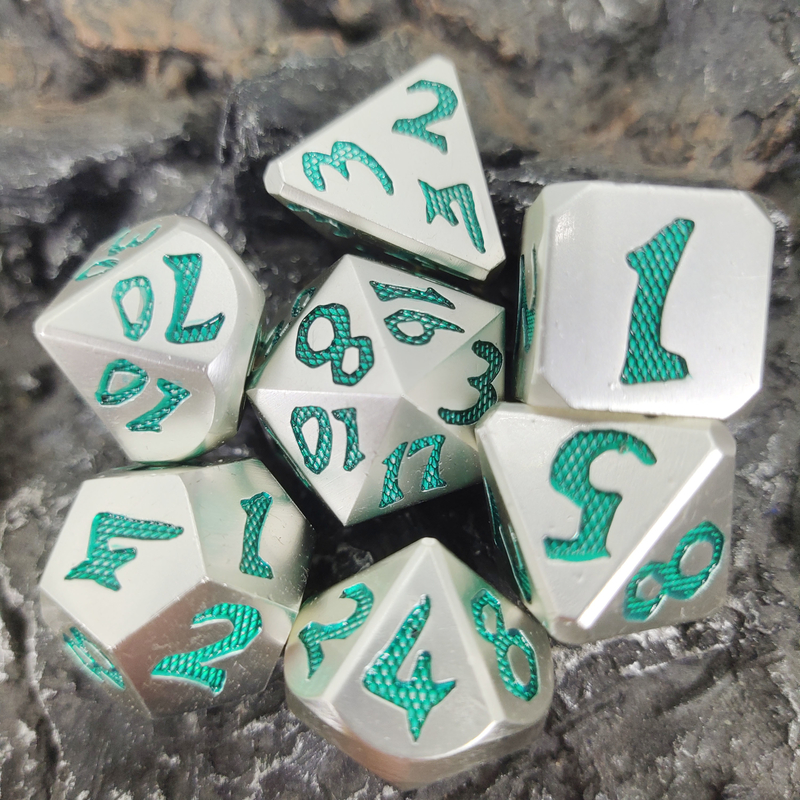 Edge Rpg Dice Rpg Dice Odorless Polyhedral Dice น้ำหนักเบา Sharp Green Silver Metal