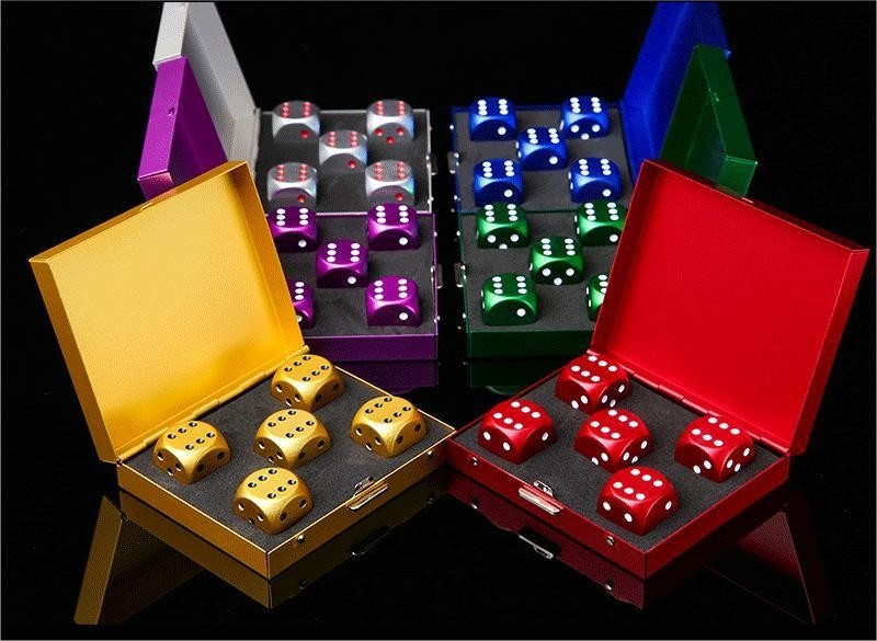 พกพากลม 16 มม สีโลหะ Dice Set สร้างสรรค์ Leisure อลูมิเนียมสับสับ Dice